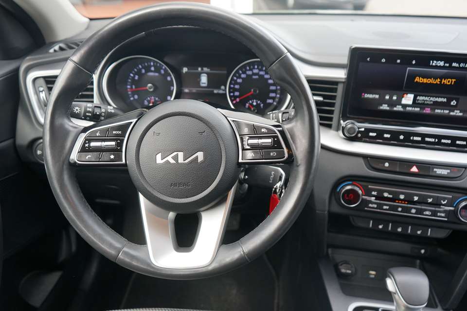 Kia Ceed SW / cee'd SW - Imagem 8