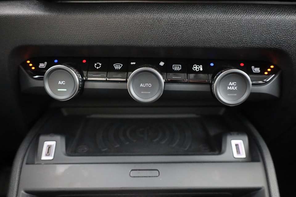 Citroen C4 X - Imagem 12