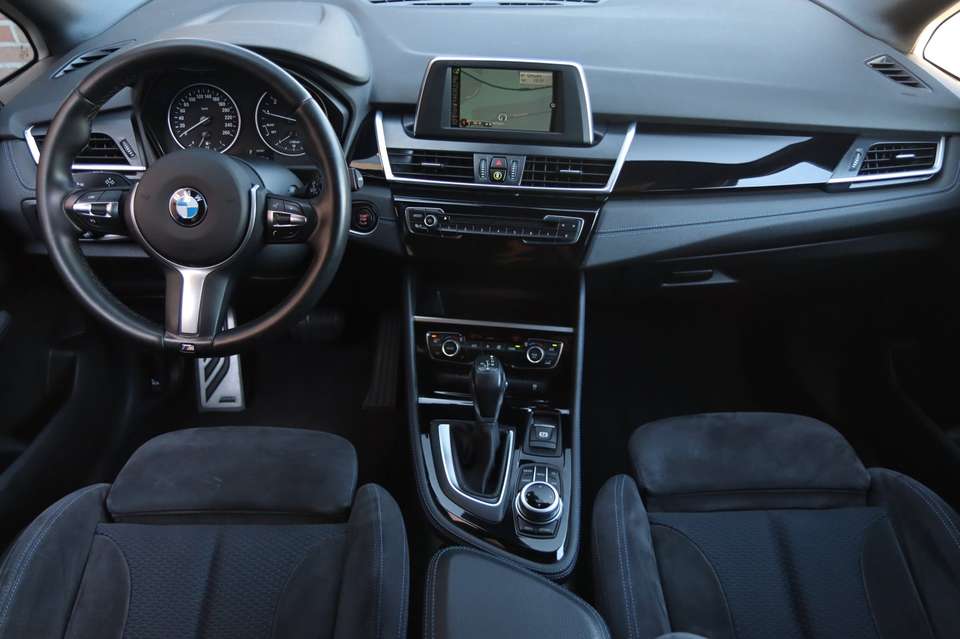 BMW 218 - Imagem 4