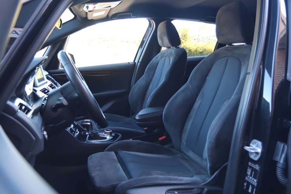 BMW 218 - Imagem 6