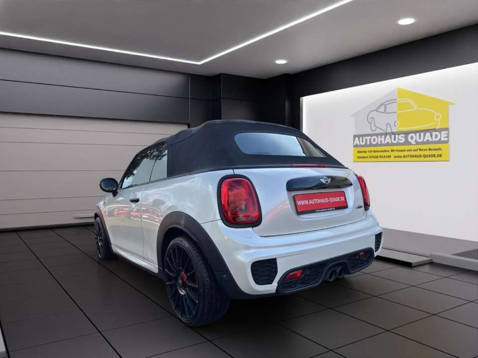 MINI John Cooper Works Cabrio - Imagem 2