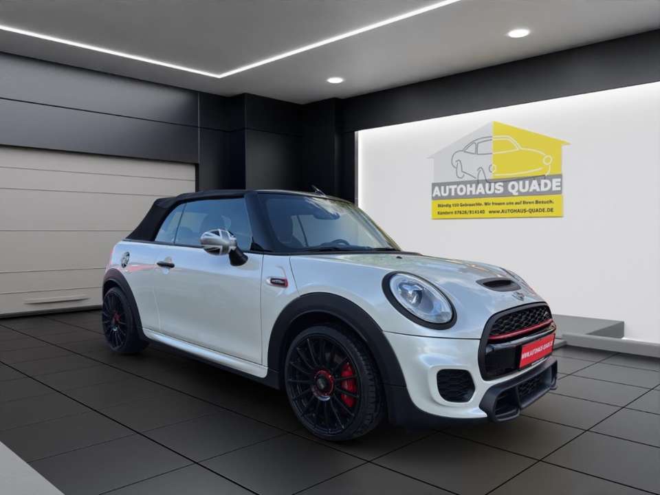 MINI John Cooper Works Cabrio - Imagem 6