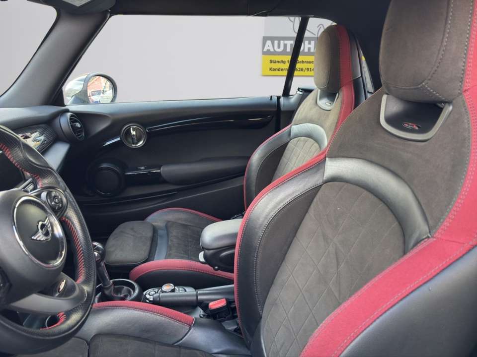 MINI John Cooper Works Cabrio - Imagem 8