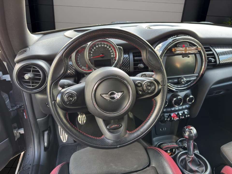 MINI John Cooper Works Cabrio - Imagem 9