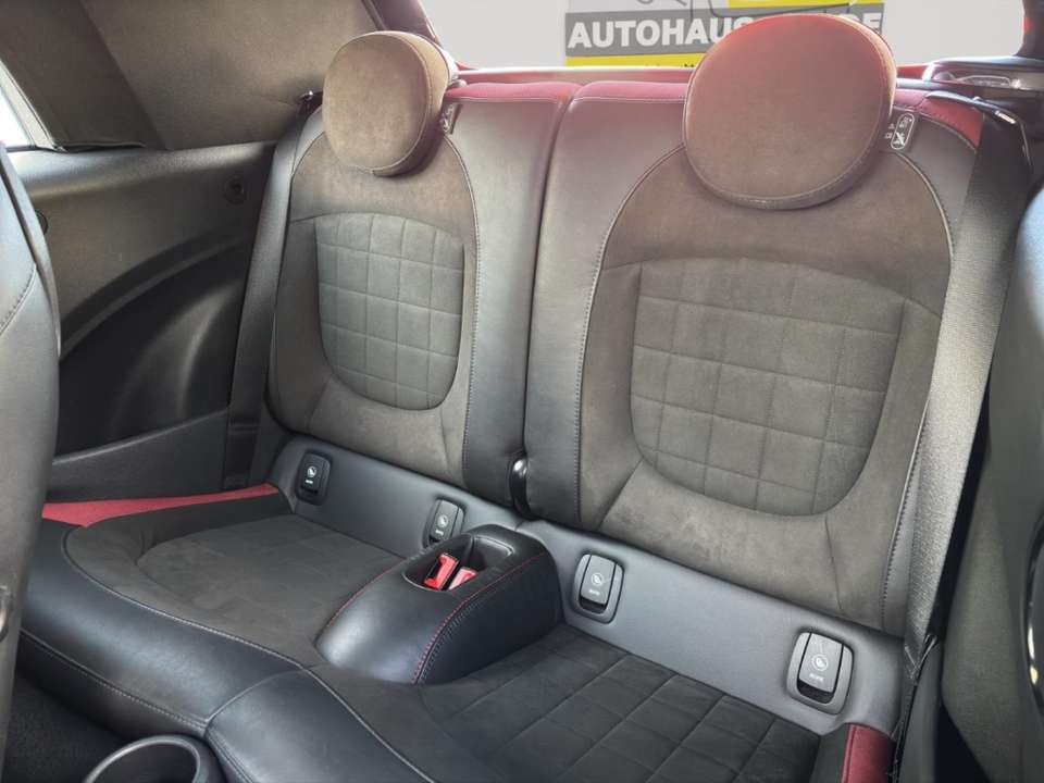 MINI John Cooper Works Cabrio - Imagem 11