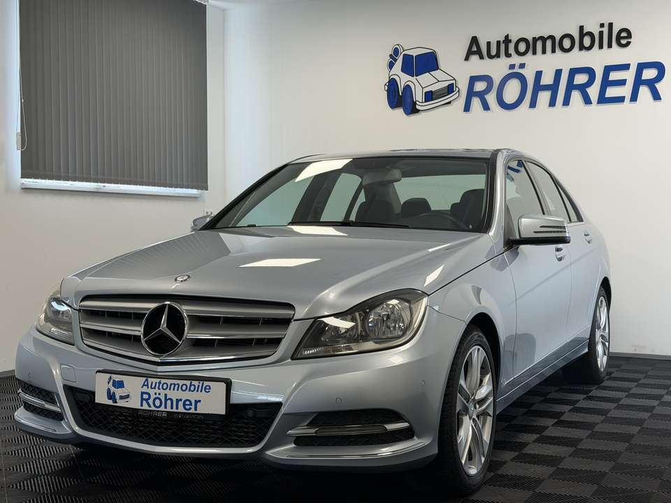 Mercedes-Benz C 180 - Imagem 1