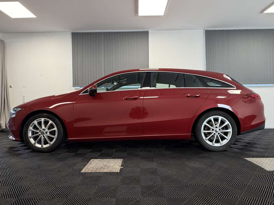 Mercedes-Benz CLA 180 - Imagem 5