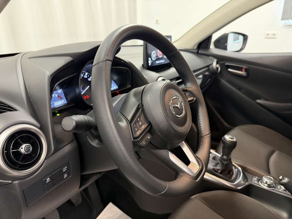 Mazda 2 - Imagem 10