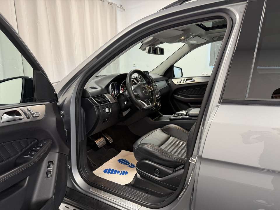 Mercedes-Benz GLE 350 - Imagem 9