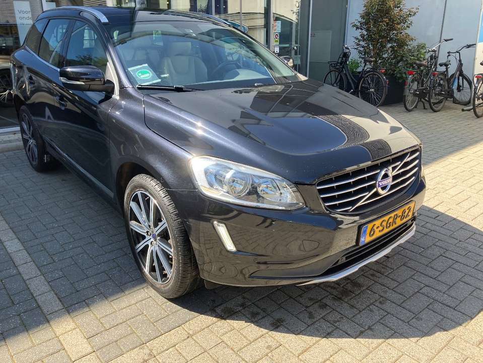 Volvo XC60 - Imagem 2