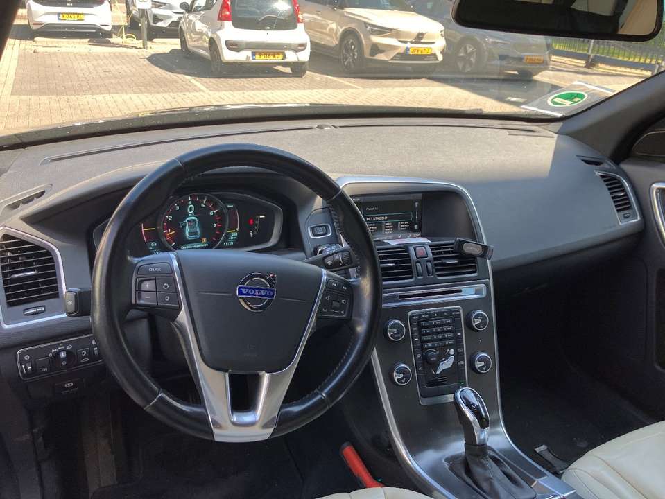Volvo XC60 - Imagem 7