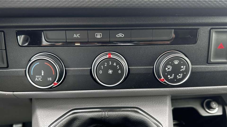 Volkswagen Transporter - Imagem 15