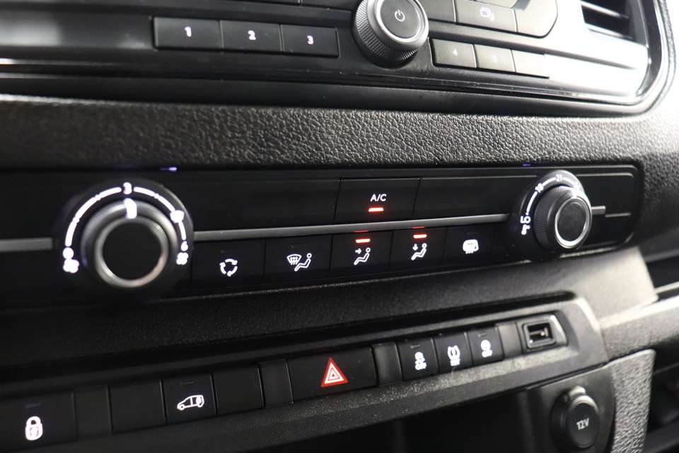 Opel Vivaro - Imagem 12