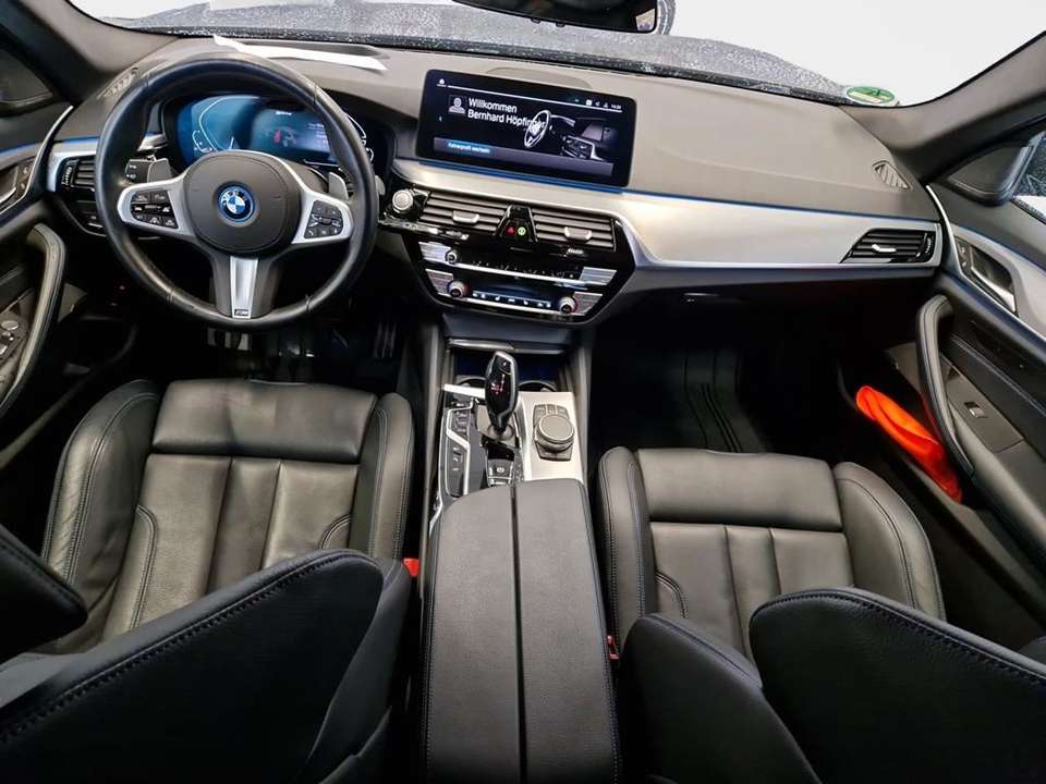 BMW 530 - Imagem 11