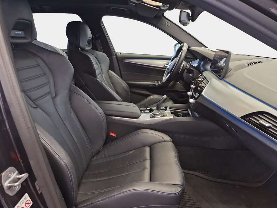 BMW 530 - Imagem 13