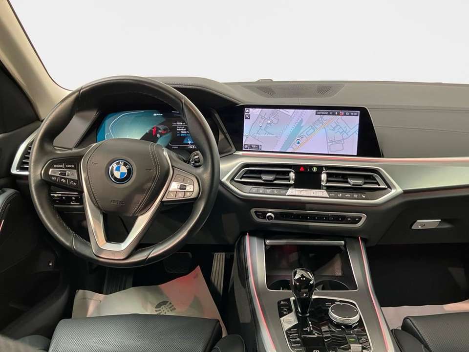 BMW X5 - Imagem 11