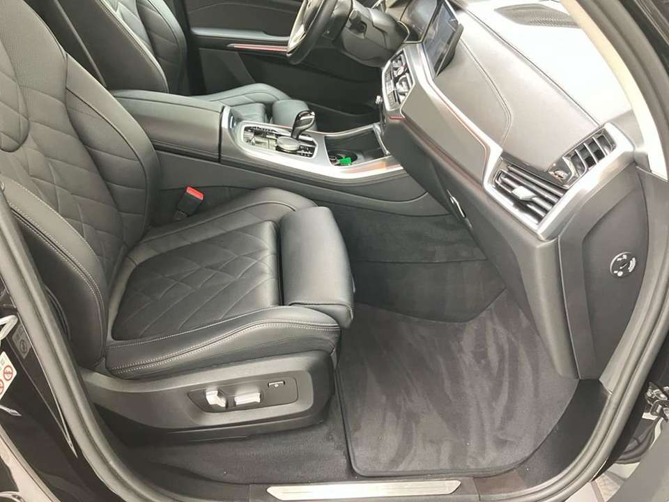 BMW X5 - Imagem 13