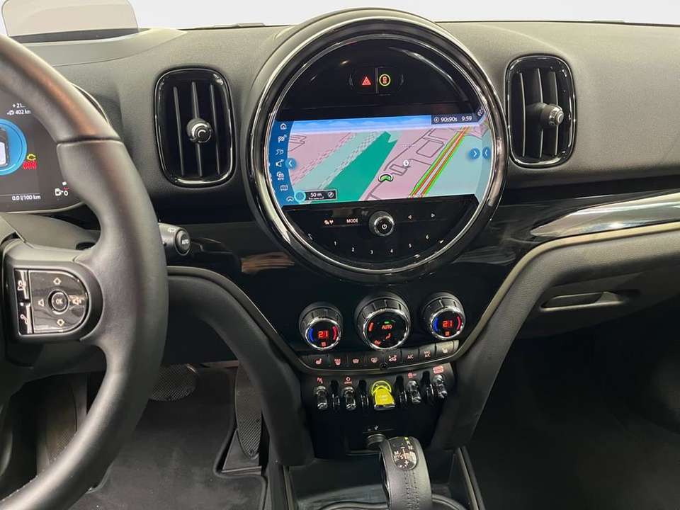 MINI Cooper SE Countryman - Imagem 10
