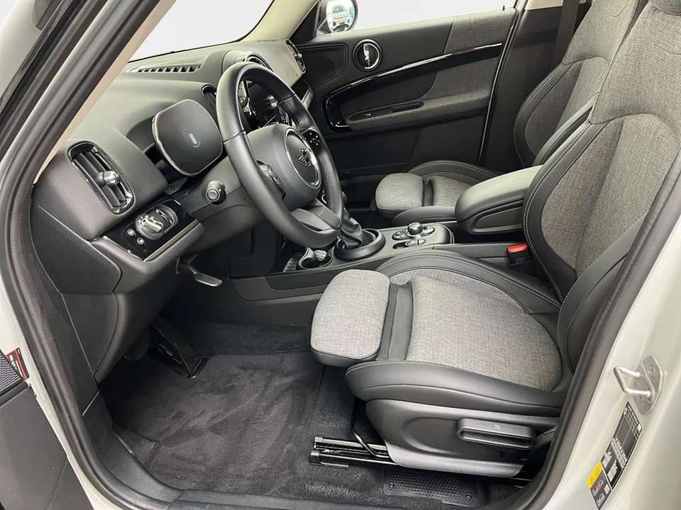 Car picture 9