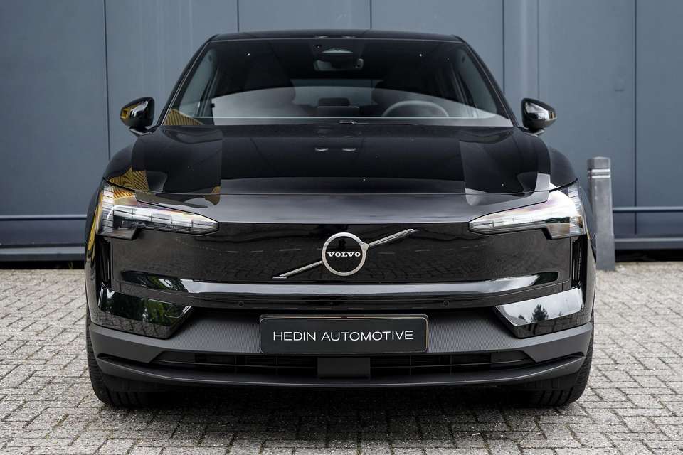 Volvo EX30 - Imagem 2