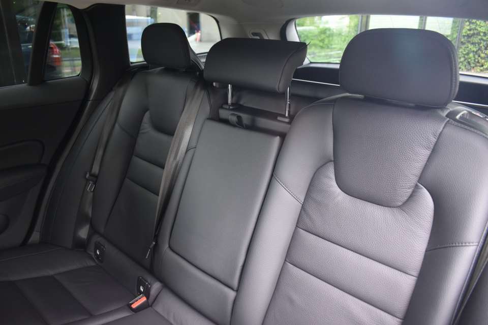 Car picture 19