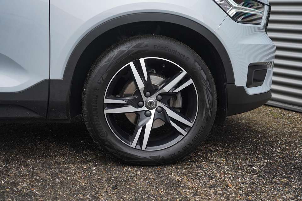 Volvo XC40 - Imagem 7