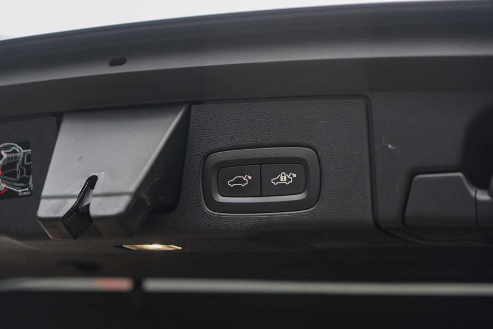 Volvo XC60 - Imagem 11