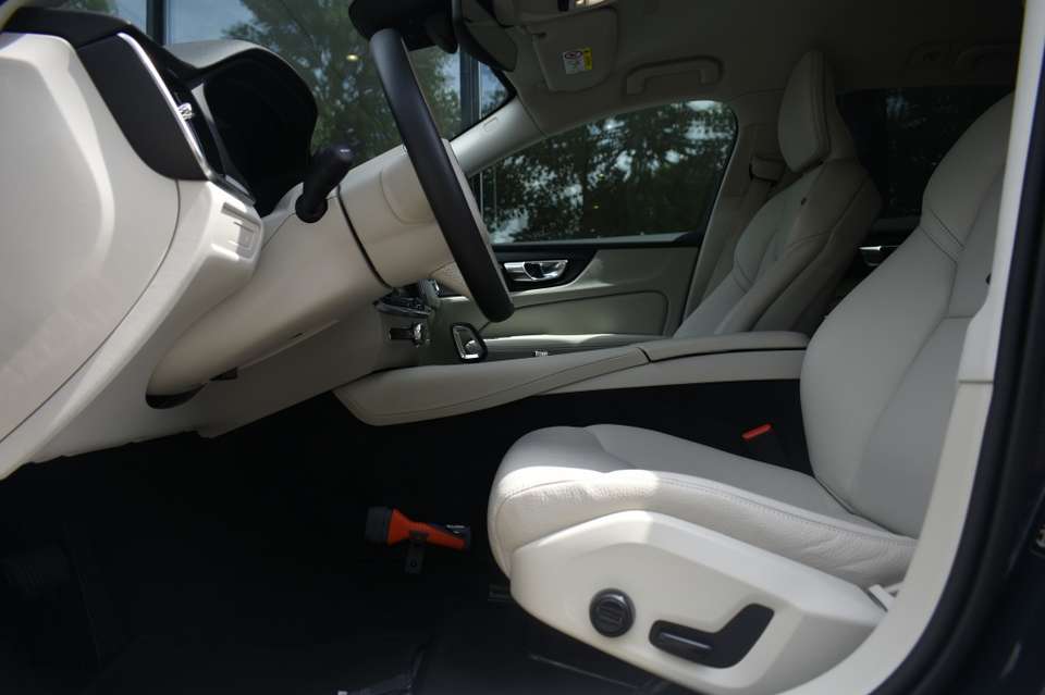 Car picture 9