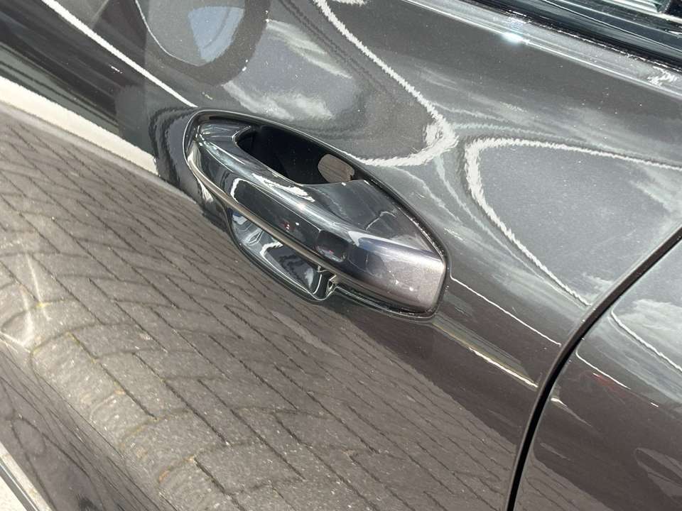 Car picture 6