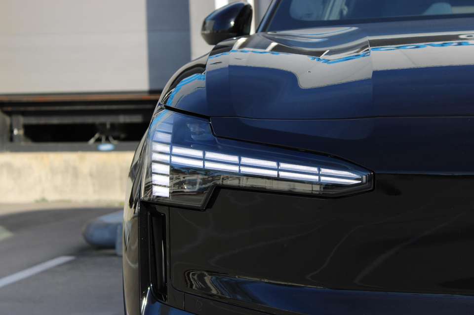 Volvo EX30 - Imagem 14