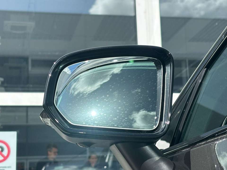 Car picture 9