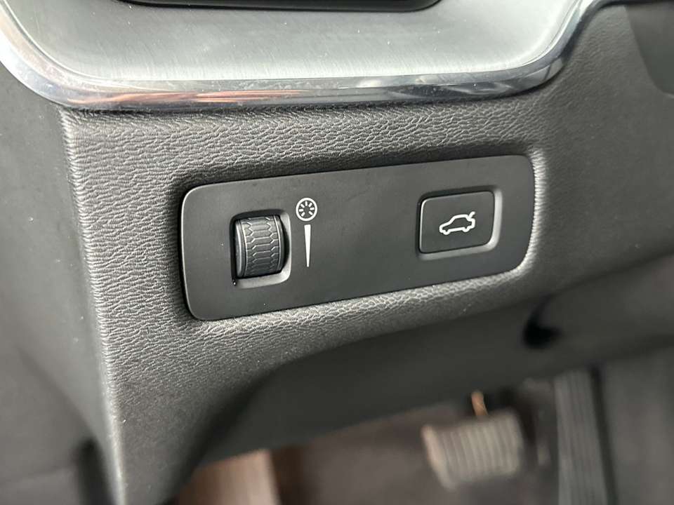 Car picture 17