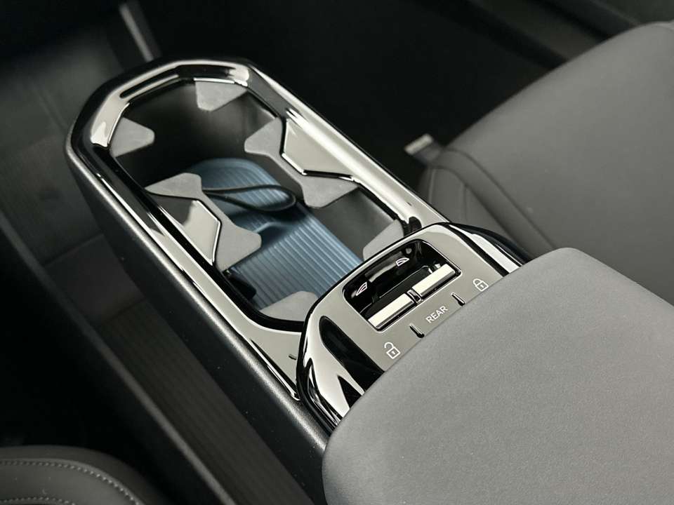 Car picture 16
