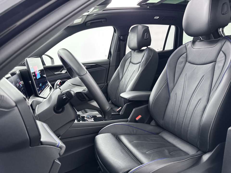 Car picture 11