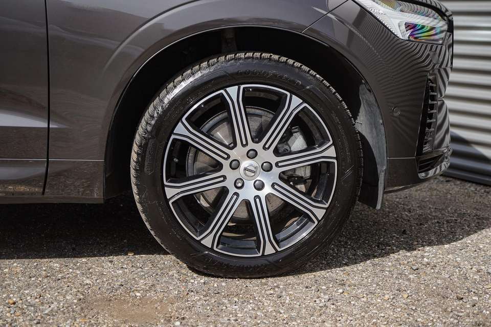 Volvo XC60 - Imagem 7