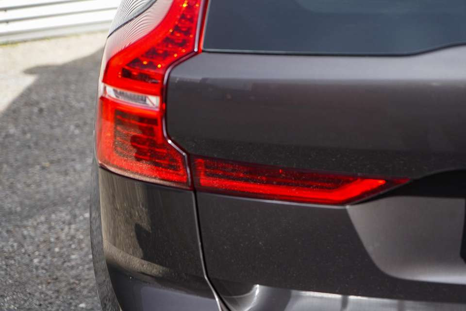 Volvo XC60 - Imagem 8