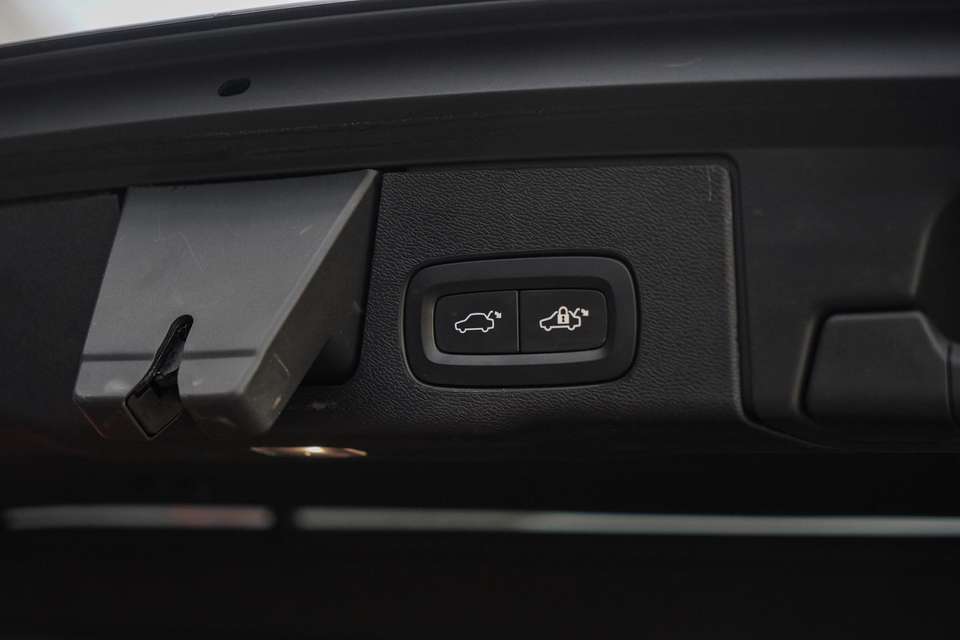 Volvo XC60 - Imagem 11
