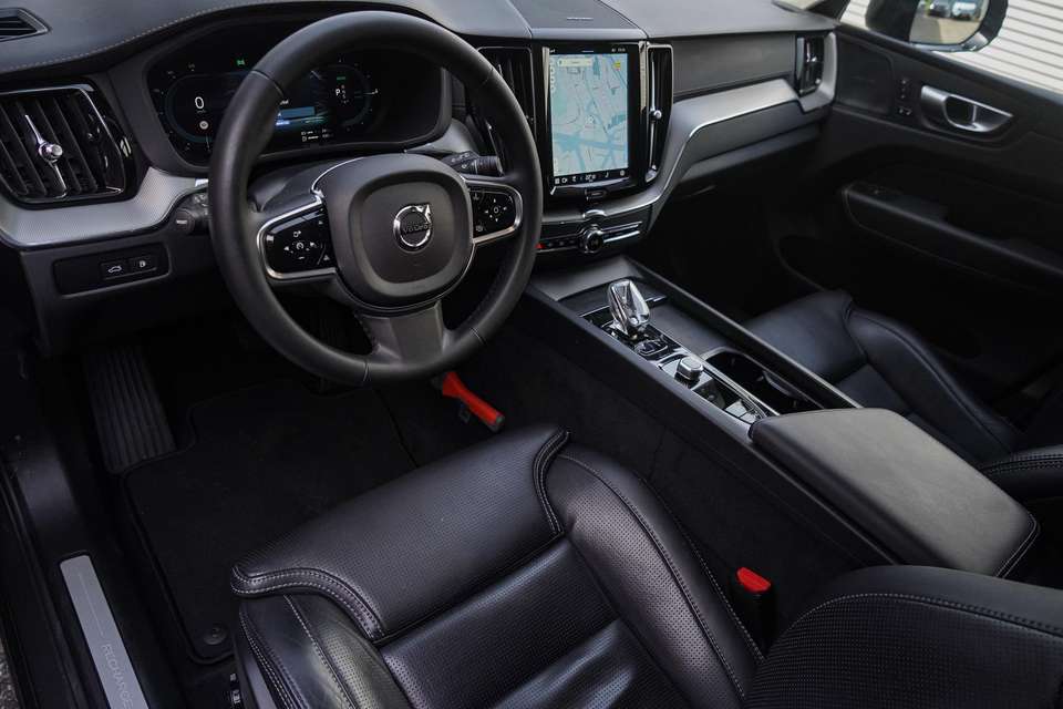 Volvo XC60 - Imagem 12