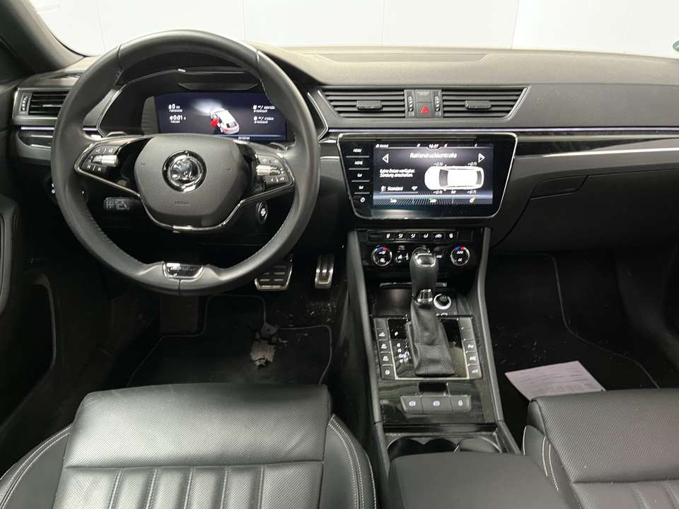 Car picture 9