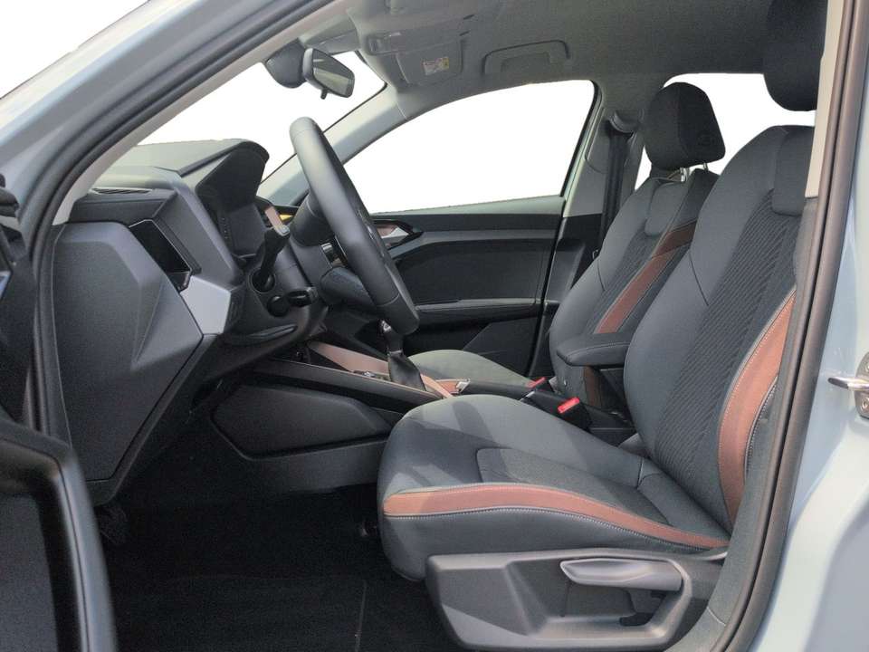 Car picture 9