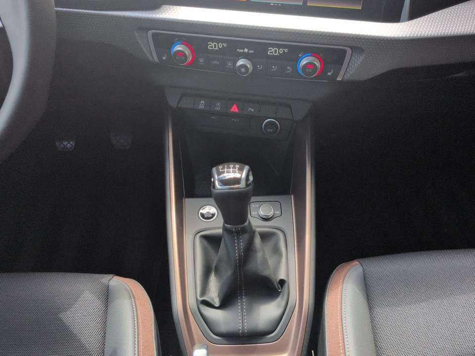 Car picture 12
