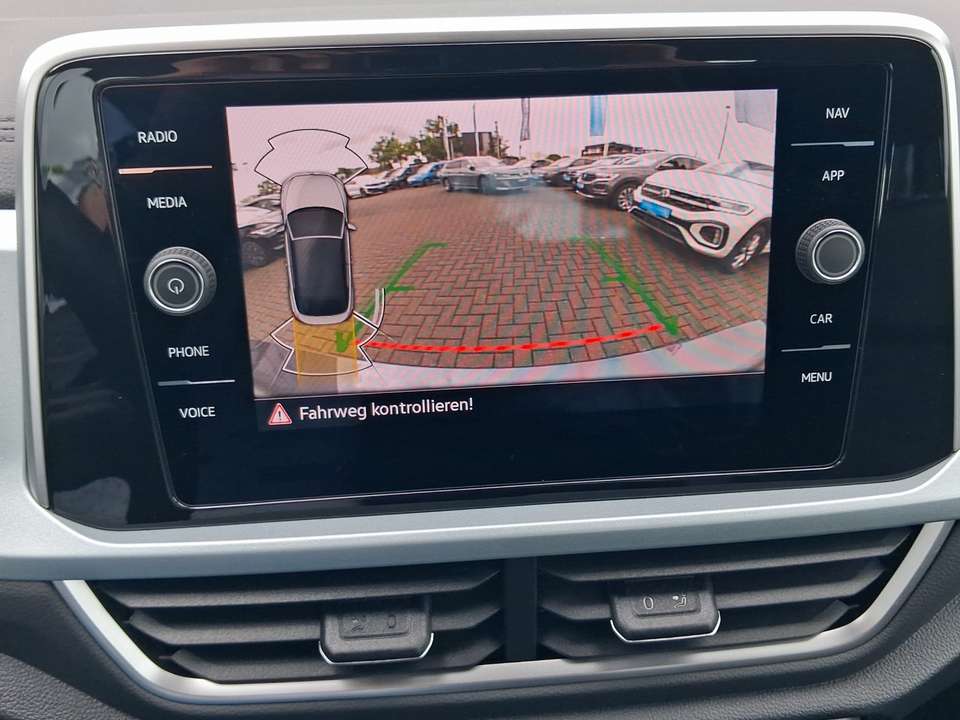Volkswagen T-Roc - Imagem 13