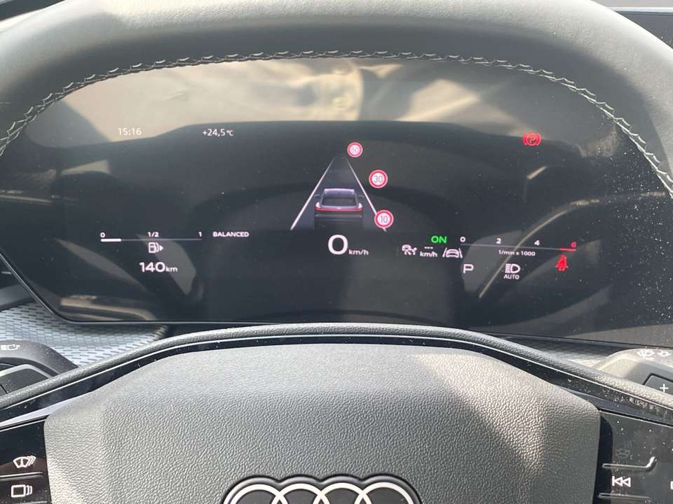 Car picture 11