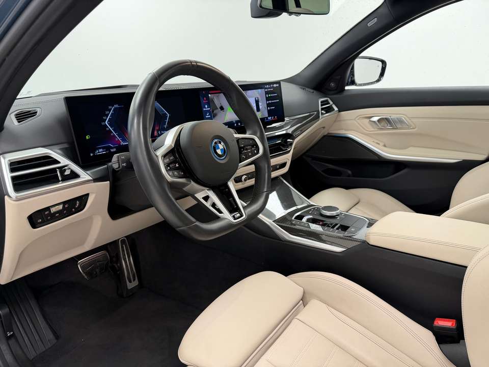 BMW 330 - Imagem 5