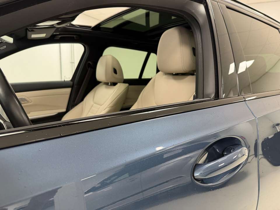 BMW 330 - Imagem 6