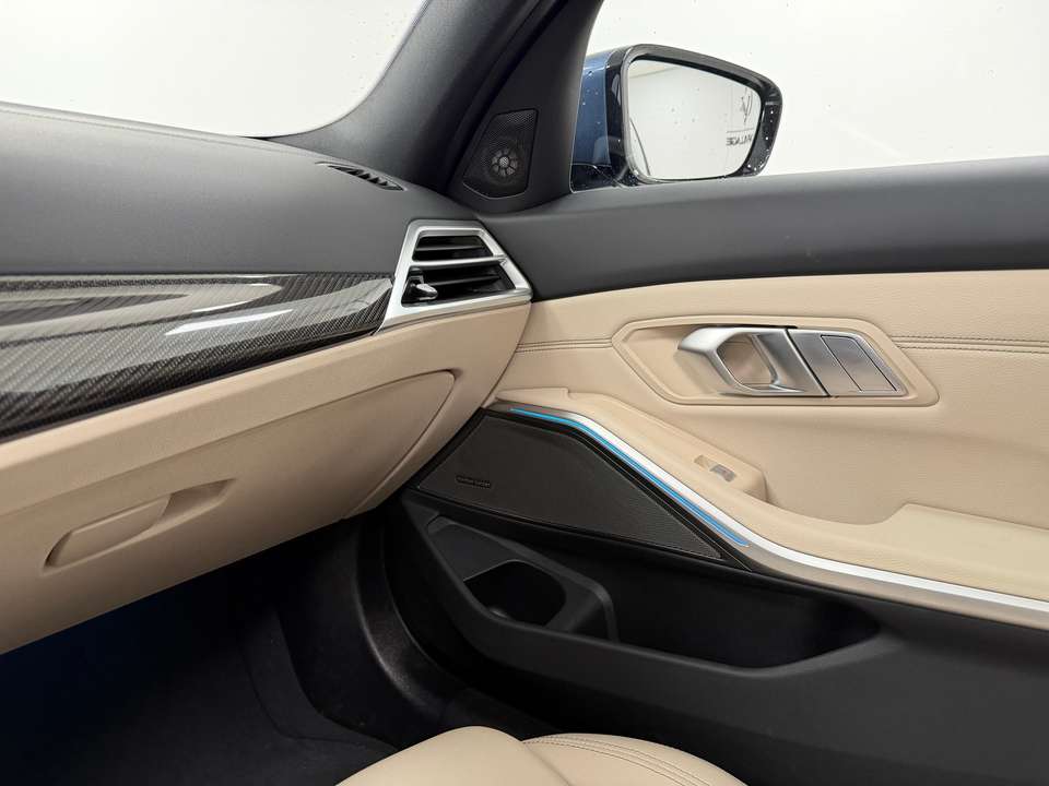BMW 330 - Imagem 11