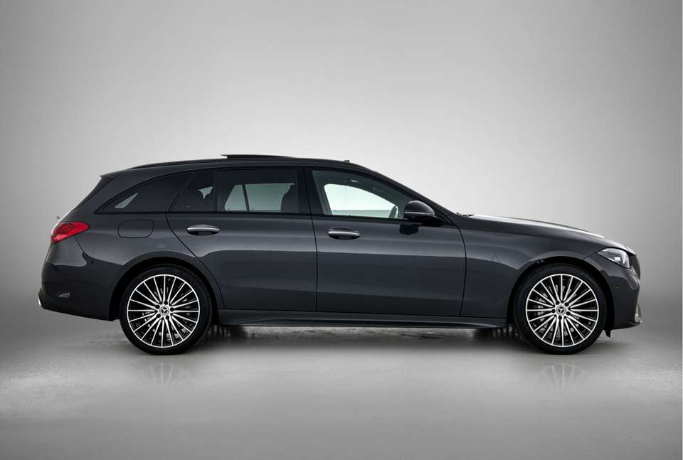 Mercedes-Benz C 300 - Imagem 14