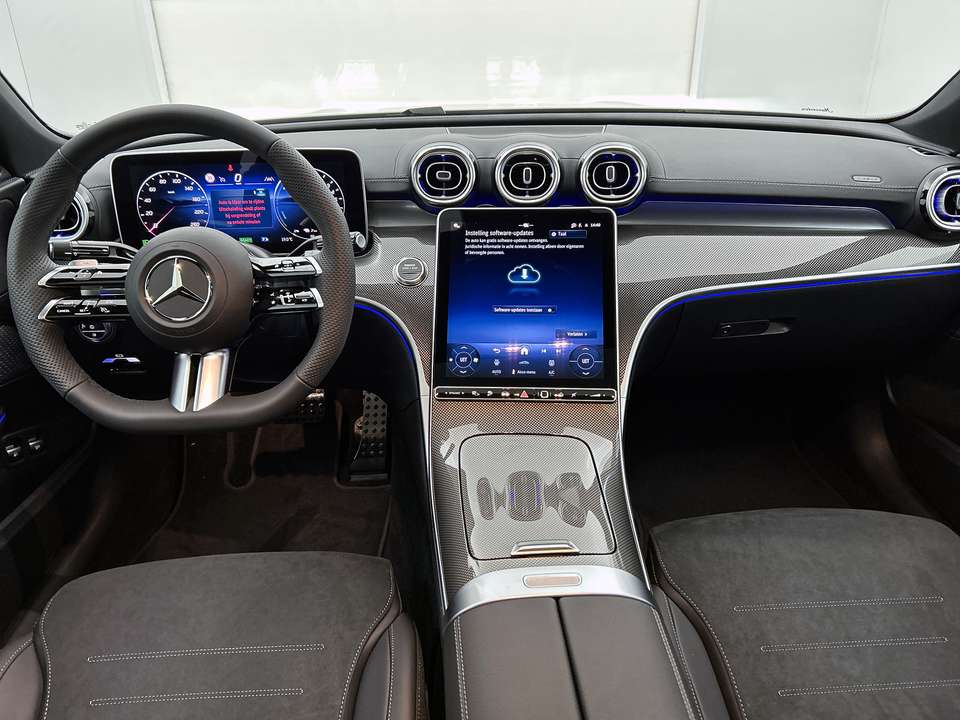 Mercedes-Benz C 300 - Imagem 4