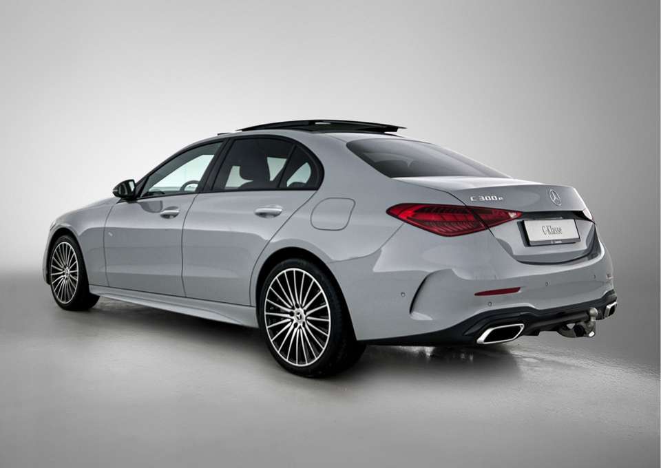 Mercedes-Benz C 300 - Imagem 15