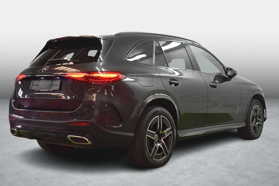 Mercedes-Benz GLC 300 - Imagem 3